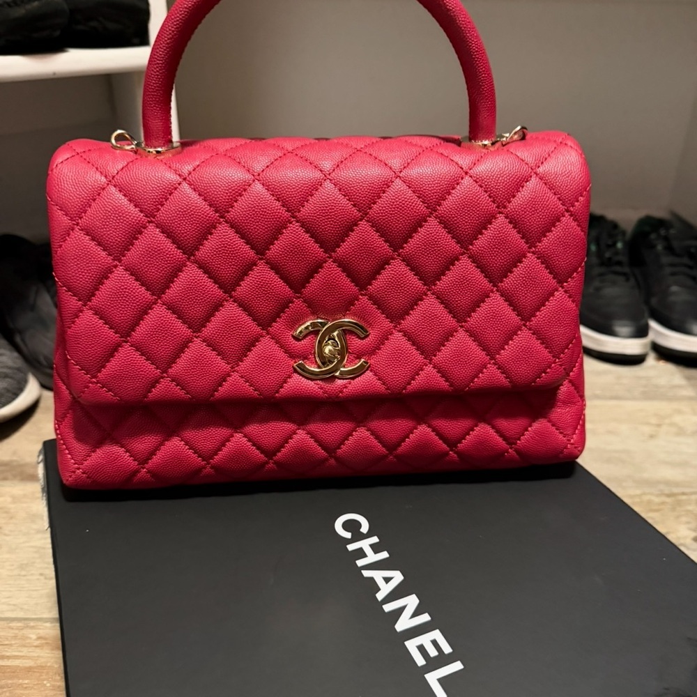 Chanel Red coco Handel
